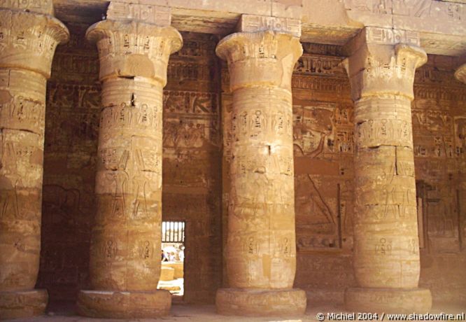 Ramses 3 Temple, Medinat Habu, West Bank, Luxor, Egypt 2004,travel, photography,favorites