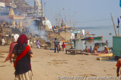 cremation, Manikarnika burning Ghat, Ganges river, Varanasi, Uttar Pradesh, India, India 2009,travel, photography