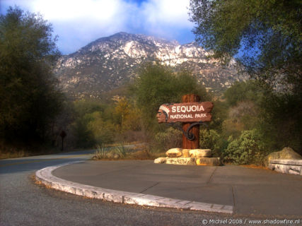 Ash Mountain Entrance, Sequoia NP, California, United States 2008,travel, photography