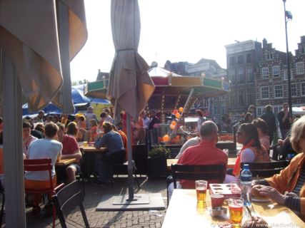 snapshots,Queen's day 2009,Amsterdam,Nieuwmarkt,Photography